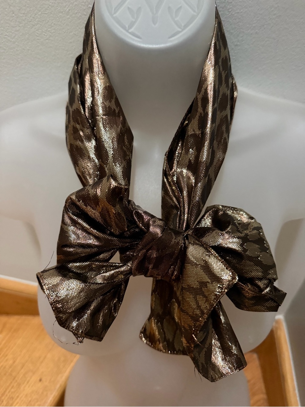 VTG Silver Brown Metallic Leopard Animal Print Scarf Wrap Shawl Shimmer